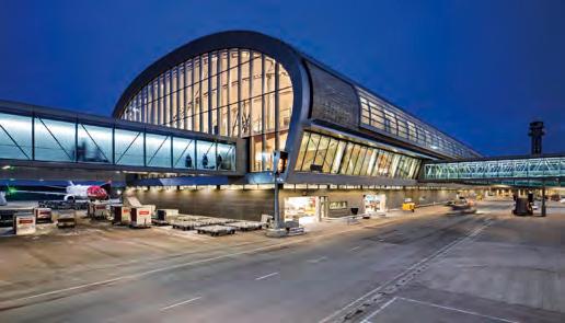 HABERLER NEWS Gelecekte havaalanları bu şekilde tasarlanmalı Yakın zamanda yenilenen Oslo Havaalanı nın dışında bir görünüm. Yapı dünyanın en yeşil havaalanı olmasıyla biliniyor.