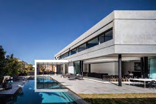 The S House is located in the affluent beachfront district of Herzliya Pituach and was designed by Kedem s Tel Aviv studio, which has previously created residences in the region including a house