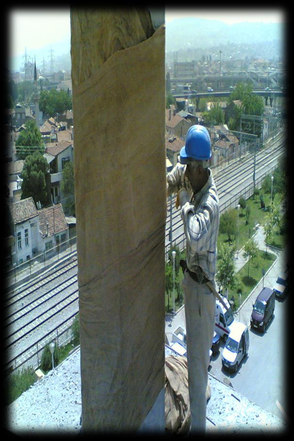 SICAK HAVA ŞARTLARINDA BETON DÖKÜLMESİ Beton dökümü için en elverişsiz ortam yüksek ısıdaki kuru ortamdır. Sıcak hava düşük nemi de beraberinde getirir.