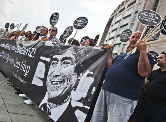 tutuklandı. 6 Mart ta dönemin Emniyet İstihbarat Dairesi Başkanı Ramazan Akyürek; 28 Mayıs ta da Emniyet İstihbarat Dairesi C Şubeden Sorumlu Emniyet Müdür Yardımcısı Ali Fuat Yılmazer tutuklandı.