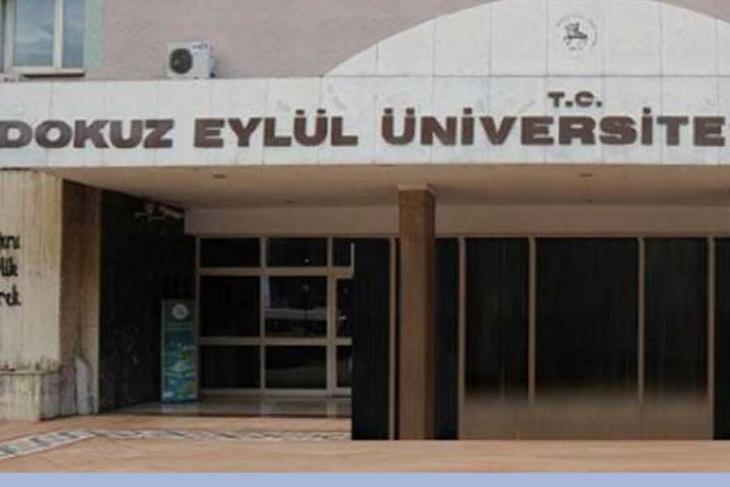 İzmir de barış imzacısı 12 akademisyen açığa alındı Dokuz Eylül Üniversitesi nde Bu suça ortak olmayacağız bildirisine imza atan 12 akademisyen açığa alındı.