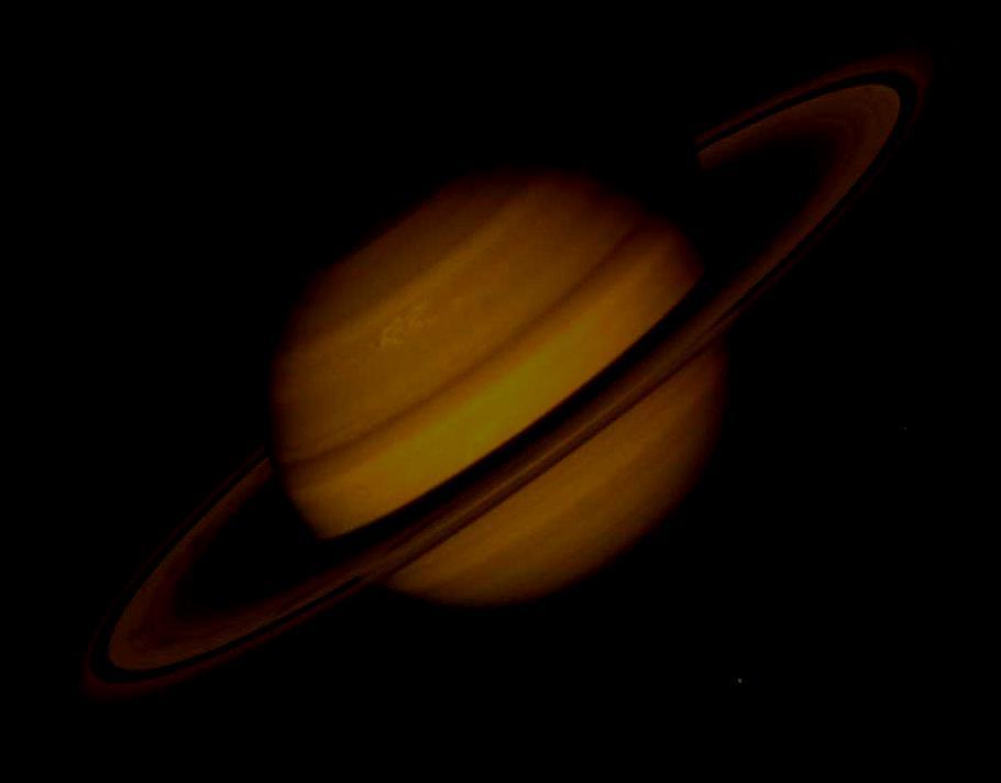 Saturn ün voyager uzay aracı