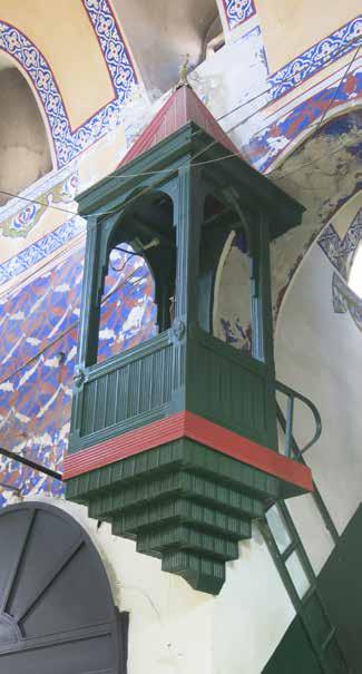 MİMARİ I İSTANBUL MİNARELERİ 55 Hadika da minarelerle ilgili bilgiler çok, değişik ve sistemsizdir. Bazı minare bilgileri aşağıya çıkartılmıştır.