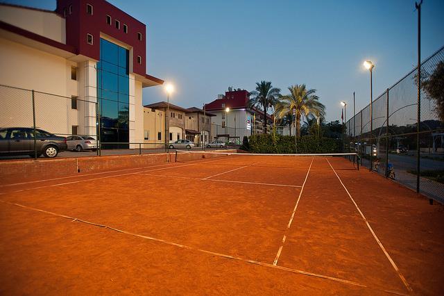 Stretching Tenis kortu ışıklandırması Plaj