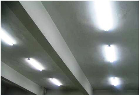 totally 12 (2 x 36 W TMS022) fluorescent fixtures were placed directly on the ceiling. Figure 7.