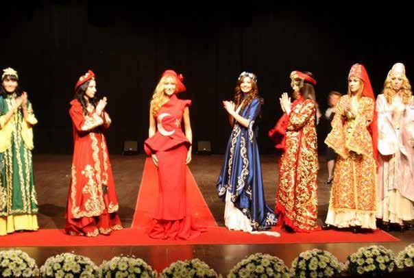 3 Osmanlı Kıyafetleri Sergisi Rusya da yüksek miktarda takipçisi olan
