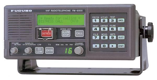 6.VHF-MF-HF DSC 49 DSC (Digital Selective Calling) Digital Seçmeli Çağrı VHF-MF-HF bandları kullanarak, Gemi-Gemi, Gemi-Kıyı, Kıyı Gemi yönünde Tehlike, Acelelik, Emniyet veya Rutin çağrı