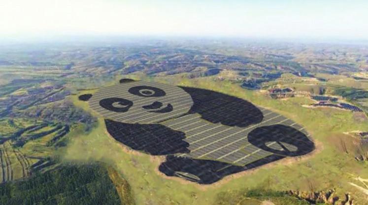 8 ENERJİ GÜNDEMİ Çin de Panda Biçiminde GES Büyük İlgi Topladı Çin in Datong şehrinde 50 MW gücünde panda şeklinde güneş enerjisi santrali kurularak elektrik üretmeye başladı. Santralin 1.