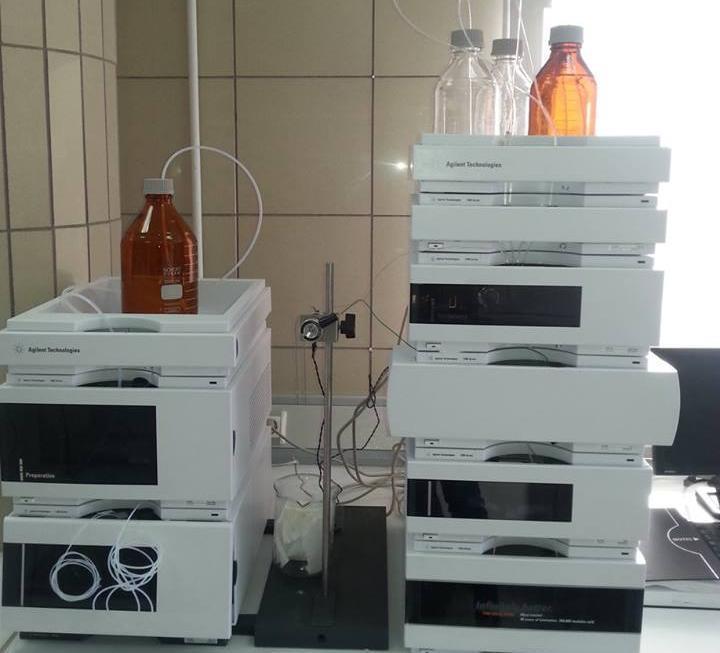 54 Resim 3.3. EPS lerin monomer kompozisyonunun belirlenmesinde kullanılan HPLC cihazı 3.2.5. Filtratların BGD etkisinin belirlenmesi Bu çalışmada, BGD etksinin belirlenebilmesi için 6 farklı laktik asit bakterisi kullanılmıştır (Bkz.