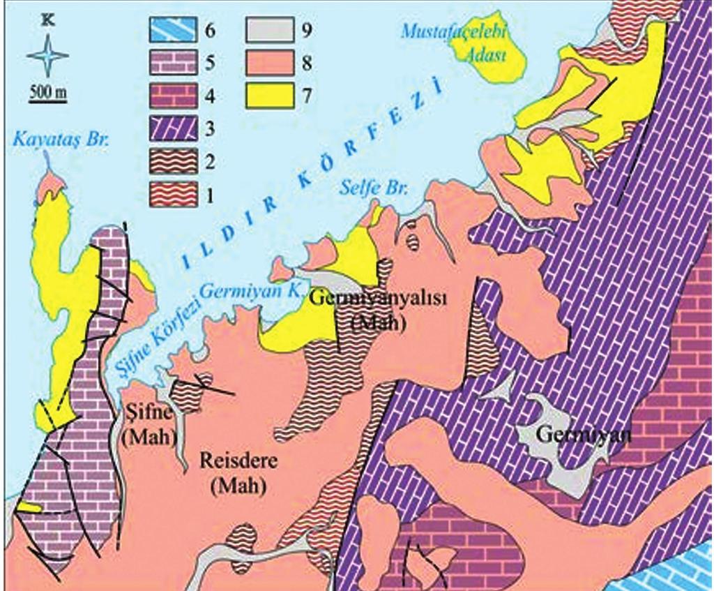 Fikret GÖKTAŞ Şekil 3. Figure 3. Çalışma alanında yüzeyleyen Paleozoyik ve Mesozoyik yaşlı temel kaya birimlerinin jeoloji haritası (Çakmakoğlu ve Bilgin, 2006 dan değişiklikle). 1. Dikendağı Fm.
