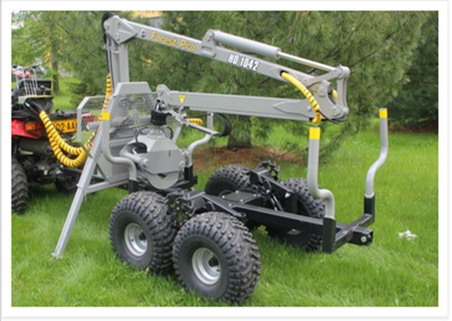 2 ve 3 ton kapasitelerinde 30-60 BG ndeki traktörler ile kullanıma uygun vinçle donatılmış küçük orman treylerleri de bulunmaktadır.