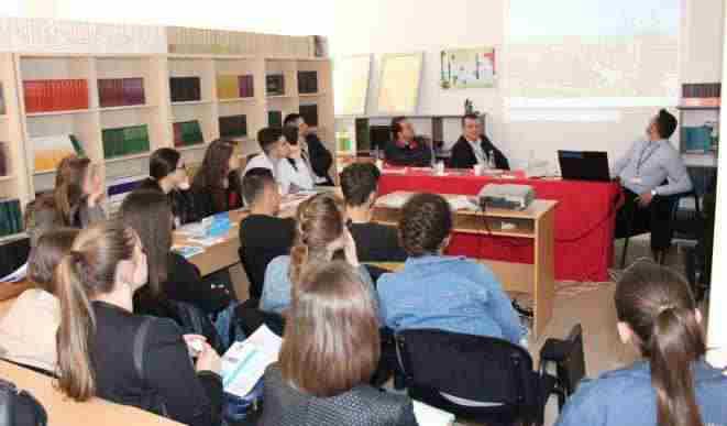 Hüeyin Türkeven Balkan coğrafyaından üniveritemize daha fazla öğrenci kazandırabilmek için Balkan ülkelerinde bir dizi temalarda bulundular.