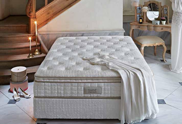 Wedding Premium yatak, vücudun farklı bölgelerine bağımsız destek sağlayan 5 bölgeli pocket yay sistemiyle eşlerin uyku esnasındaki istemsiz dönüş hareketlerinden etkilenmesini önler.