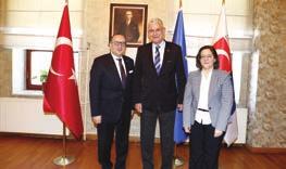 Türkiye-AB ilişkilerini tüm yönleriyle ele alan çalışmalar yürütmektedir.
