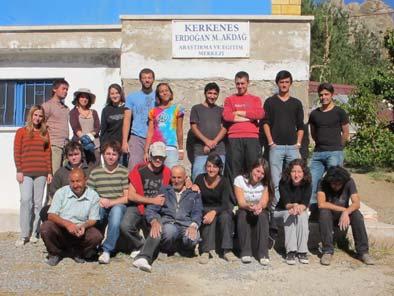 2011 Kerkenes Festivali nin gerçekleştiği 1 Ekim Cumartesi günü, ODTÜ Bilim Otobüsü, çok sayıda öğrenci,