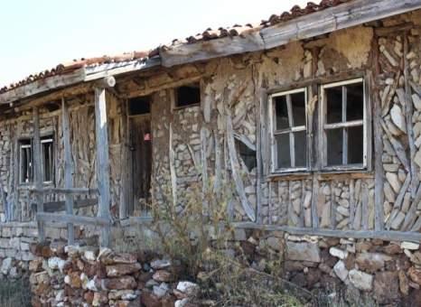 sezon bu köylerden Kanlıtaş Höyüğün bulunduğu Aşağıkuzfındık Köyü de dâhil olmak üzere, sekiz tanesi gezilmiş ve araştırma yapılmıştır.