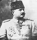 1. Erzurum da bir kongre düzenleyecektik. Kongreye Mustafa Kemal kendi çıkarlarının üstünde tutan askerlik görevinden istifa etti. makam ve rütbelerini reddederek 3.