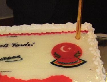 turci, reprezentanţi ai misiunilor diplomatice la o recepţie dedicată împlinirii a 85 de ani de la proclamarea republicii.
