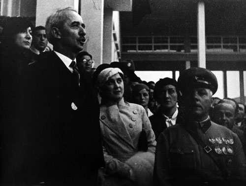30 Ekim 1933; Ankara da Yüksek Ziraat Enstitüsünde Açış konuşması.
