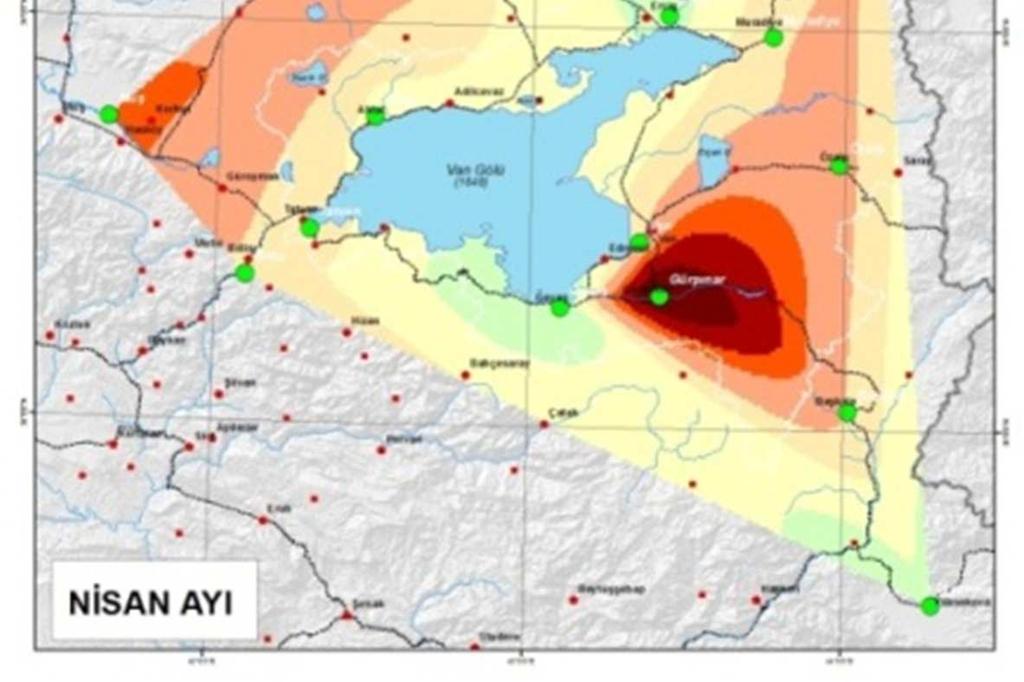 Sonucun +1 e yaklaşması, bağımlı değişkende artma eğilimi olduğunu gösterirken, -1 e