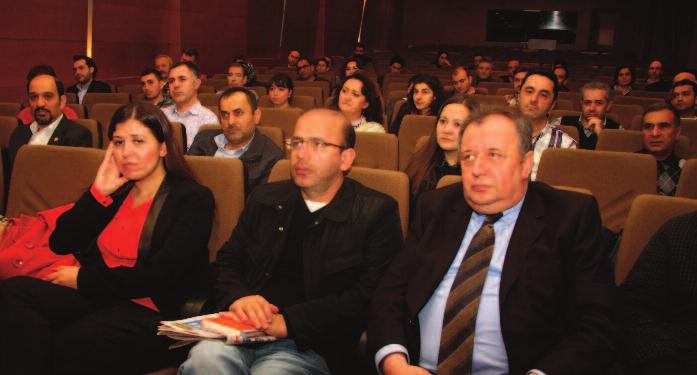 Alanında uzman ve deneyimli akademisyenlerin sunumlarıyla düzenlenen seminerde Türk Ticaret Kanunu nda tür değiştirme, birleşme,