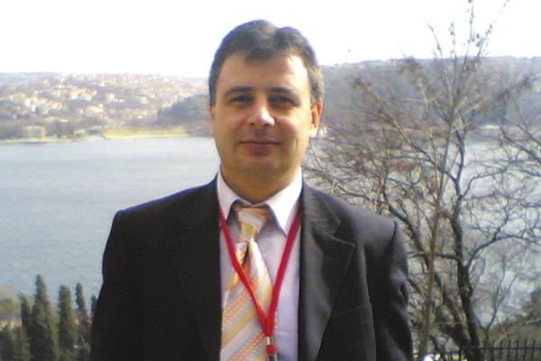 www.sivilsehir.org BİLİM KURULU Prof.