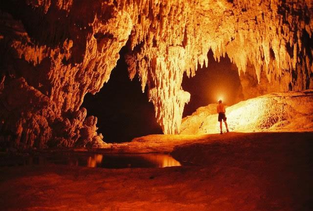 BELDİBİ MAĞARASI: Beldibi Mağarası Antalya bölgesinin ikinci önemli prehistorik