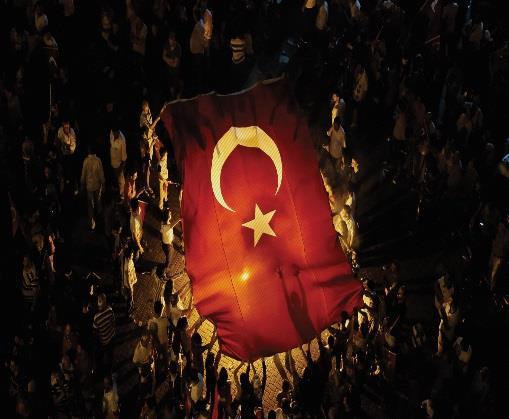 TARMER de bu anma programına iştirak ederek, sabahın erken saatlerine kadar devam eden 15 TEMMUZ DEMOKRASİ VE MİLLÎ BİRLİK GÜNÜ nü İstanbul