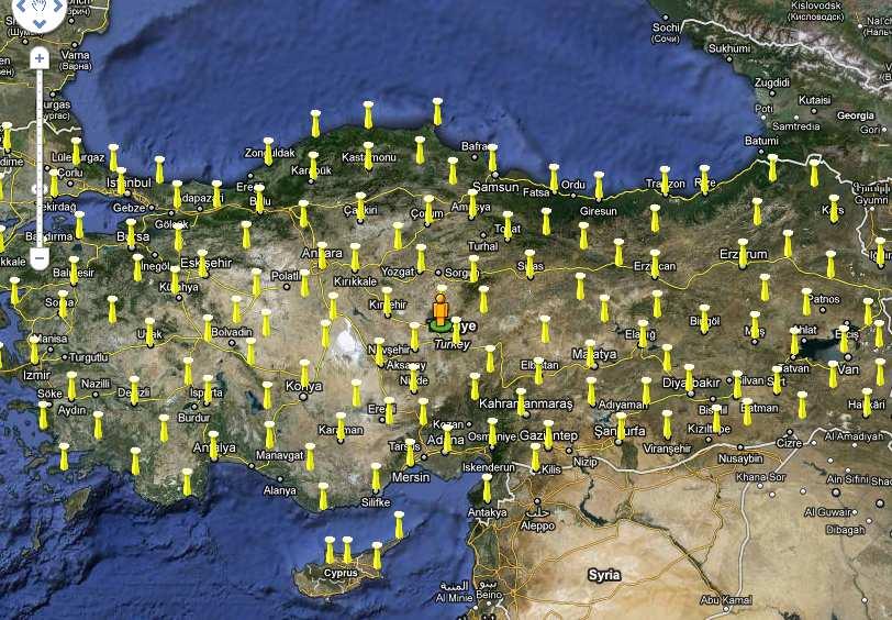 21 4.4.2. TUSAGA-Aktif istasyonları Türkiye ve Kuzey Kıbrıs Türk Cumhuriyeti(4 adet) geneline dağılmış 146 sabit GPS istasyonu olup, dağılımları şekil 4.4. te görülmektedir. Şekil 4.4. TUSAGA-Aktif İstasyonları 4.