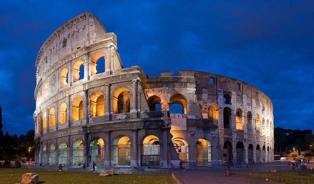 Başkenti: Roma İTALYA GEZİLECEK YERLER İklimi:Akdeniz İklimi Ne Yenir? Lazanya, pizzalar, deniz mahsullü makarnalar 1.