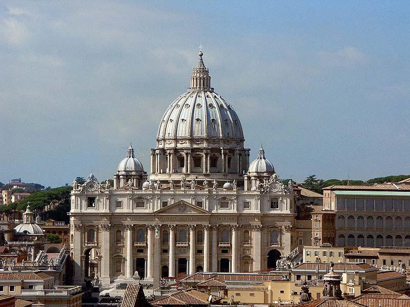6. Aziz Petrus Bazilikası veya San Pietro Bazilikası (Basilica di San Pietro in Vaticano) Roma'daki en büyük 4 bazilikadan ikincisidir. Vatikan'daki en göze çarpan binadır.