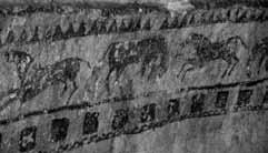 Yaklaşık iki bin yıl önce yapılmış olan bu at resimleri, çok ödüllü bir fotograf sanatçısı olan Tahsin Aydoğmuş, yayınladığı 200 den fazla fotografın bulunduğu büyük boy albümünde doğal
