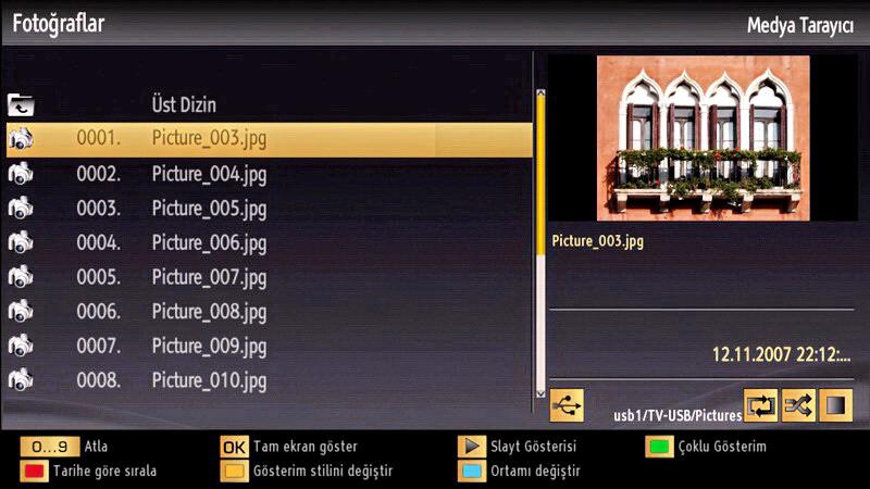 USB Üzerinden Video Görüntüleme USB Üzerinden Fotoğraf Görüntüleme Ana seçeneklerden Fotoğrafları seçtiğinizde, mevcut resim dosyaları bu ekranda listelenecektir.