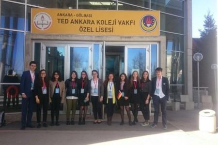 TED Kayseri Günü Coşkusu Koleji nde Pi