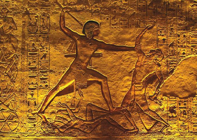 Ramses in özelliklerini en iyi ifade eden beş kelime (nitelik) ne olabilir? Bu kelimelerden yola çıkarak, bu resimlerin neyi anlatmak istediğini tartışınız.
