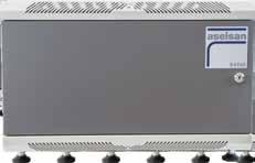 Lisanslı Telsizler 4700 VHF / UHF Sabit Merkez Telsizi 4700 VHF / UHF Tekrarlayıcı Telsiz * LCD Ekran, alfanümerik tuştakımı Grafik kullanıcı arayüzü Son arayan ve aranan listesi Konuşan kimliği 3