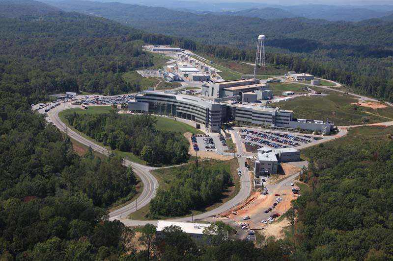 The Spallation Neutron Source (Oak Ridge, TN, USA). 2006 yılında kuruldu. Maliyeti 1.4 milyar $.