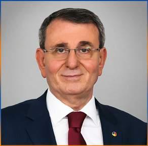YÖNETİM KURULU ÜYELERİ EREN GÜNHAN ULUSOY Yönetim Kurulu Başkanı 1981 yılında Samsun da doğmuştur.