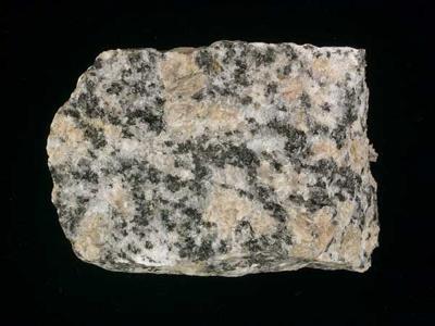 Kayaçlar bir tek çeşit mineralden oluştuğunda bu mineralin özellikleri kayaçta da bulunur.
