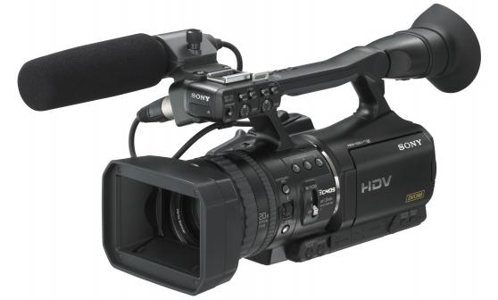 HVR-V1E Three 1/4-inch type 3 ClearVid CMOS sensors HDV camcorder recording HD / SD Genel Bakış Progressive scan (25p) capability and full HDV resolution The HVR-V1E is a compact and lightweight