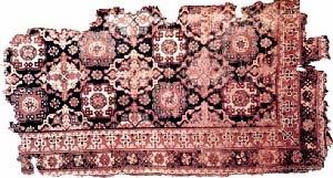 20 dönemde Anadolu da dokunan halılarda görülmeye başlanmıştır. Ancak bu halıların desenleri özel karakter taşımaktadır.