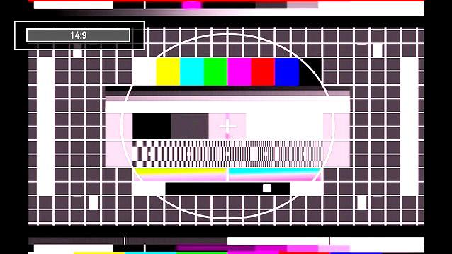 Changing Image Size: Picture Formats You can change the aspect ratio (image size) of the TV for viewing the picture in different zoom modes.