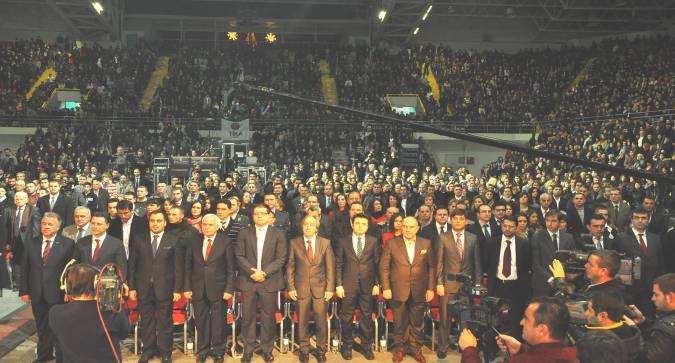 21 Aralık 2011 Çarşamba günü, açılışın saat 16:00 da yapıldığı, Boris Traykovski Kapalı Spor Salonunda onbin üzerinde kişinin katılımıyla merkezi tören kutlaması