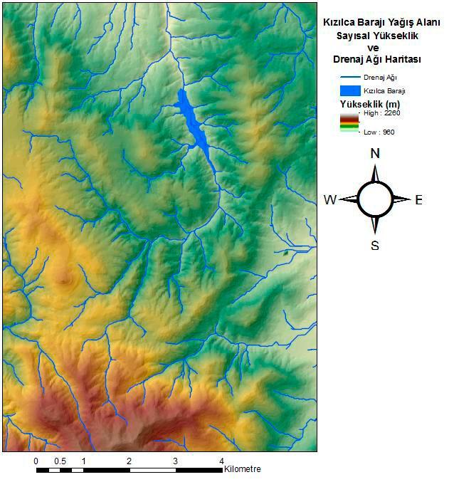 metrenin altında kalan hacim 9,560 hm 3 olarak bulunmuştur. Hazne yüzey alanı ise 0,554 km 2 olarak tespit edilmiştir. Şekil 6 Kızılca Barajı yağış alanı yükseklik ve drenaj ağı haritası.