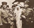 Ekim 1905 Atatürk ün Şam da bazı arkadaşları ile Gizli olarak Vatan ve Hürriyet Cemiyetini kuruşu.