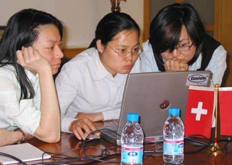 20 Rieter. LINK 52. 1 /2008 rieter inside Şekil. 2 Rieter Çin`de ki genç jenerasyon, yeni başarılar kazanmak için elinden geleni yaparak çalışmaktadır.