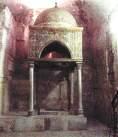 MESCİDLER 6. Hz. İsa nın Beşiği Mescidi (Osmanlılar Dönemi) < Bu yapı küçük bir kubbeden ibarettir. Osmanlılar döneminin son zamanlarında h.1316/m.1898 yılında Sultan II.