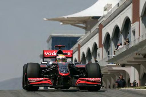 oldu u yar flta, geçti imiz sezonun dünya flampiyonu Lewis Hamilton 3., Heikki Kovalainen 4. oldu.