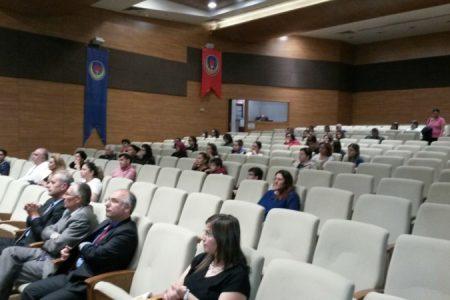 REHBERLİK SEMİNERİ DÜZENLENDİ 04.10.2016 Salı günü saat 17.00 de, okulumuz konferans salonunda, lise öğrencilerimiz ve velilerimize yönelik Ders Çalışmada Farklı Yöntemler gerçekleştirildi.