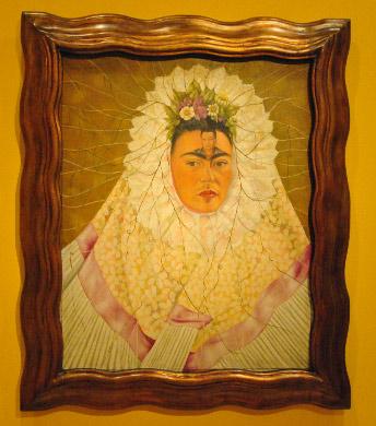 Frida Kahlo ve Diego Rivera sergisini oluşturma niyetiyle ilk yola çıktığımızda bize bu konuda en çok yol gösteren birlikte çalıştığımız küratörümüz Dr. Helga Prignitz-Poda oldu.